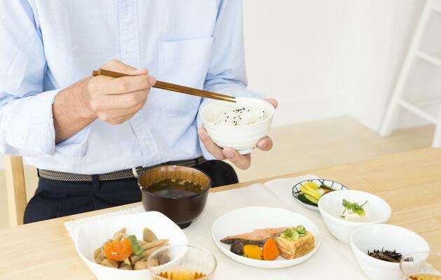 日常健康飲食中，葷素食如何搭配？